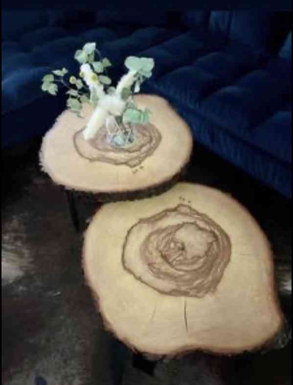 Dřevěné stolky z kaštanu, 2ks - foto 3