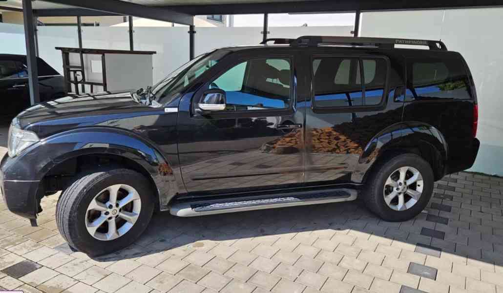 Nissan Pathfinder 2.5 dCi 126kw - foto 7