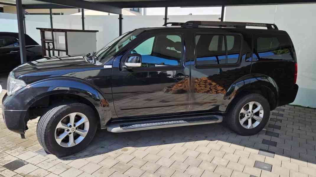 Nissan Pathfinder 2.5 dCi 126kw - foto 8