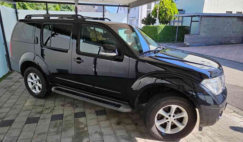 Nissan Pathfinder 2.5 dCi 126kw - foto 1