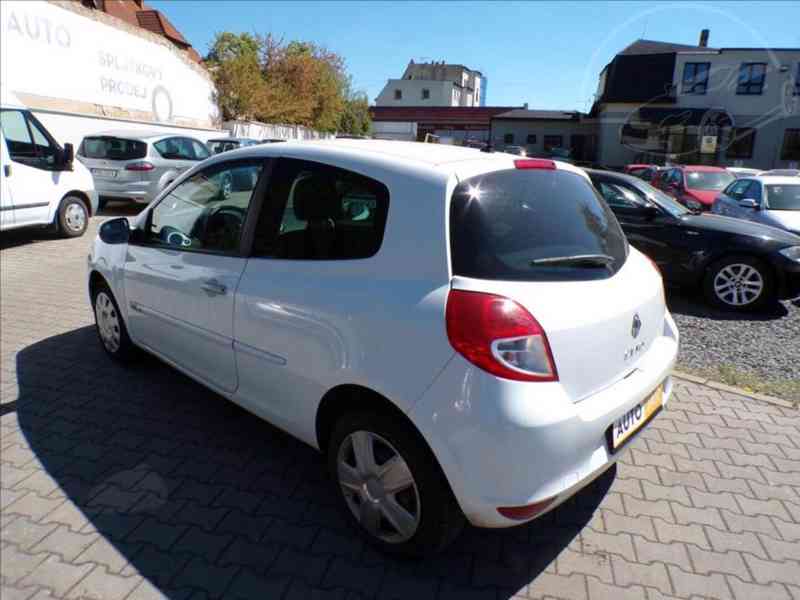 Renault Clio 1,2 16V KLIMA - foto 3