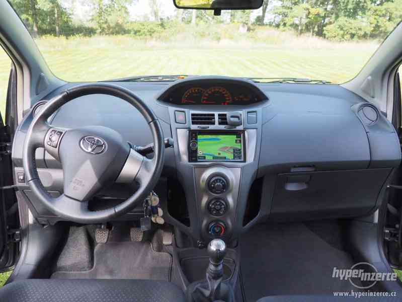 Toyota Yaris 1,3i VVTi Dream+ - foto 5