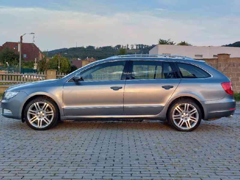 ŠKODA SUPERB II 2.0 TDI CR 125kW 4x4 ELEGANCE - foto 5