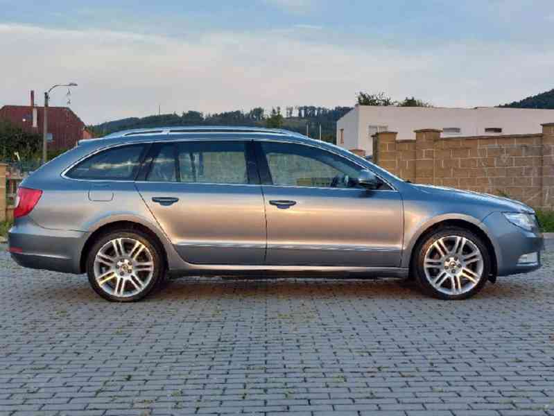 ŠKODA SUPERB II 2.0 TDI CR 125kW 4x4 ELEGANCE - foto 6