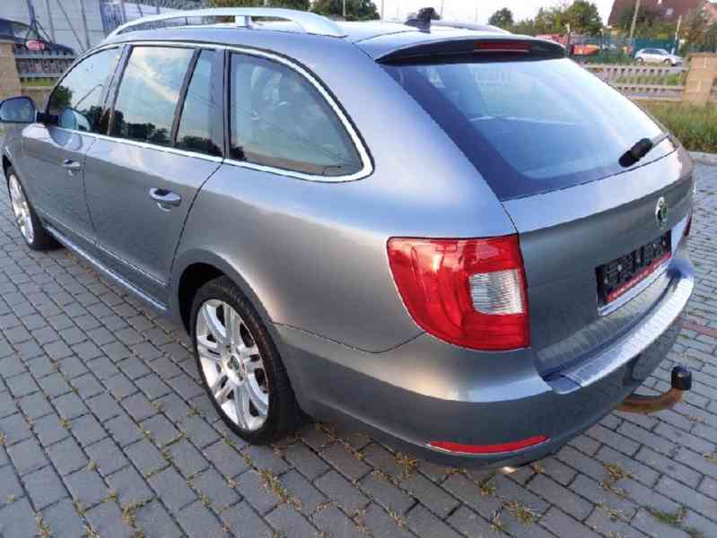 ŠKODA SUPERB II 2.0 TDI CR 125kW 4x4 ELEGANCE - foto 3