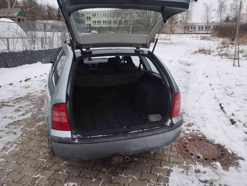 Skoda octavia 1,9 TDI Combi - foto 3