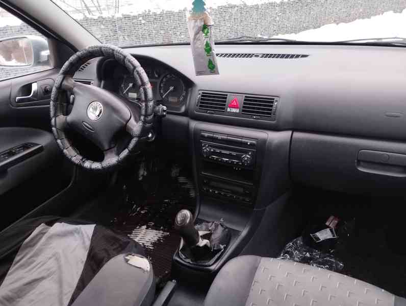 Skoda octavia 1,9 TDI Combi - foto 6