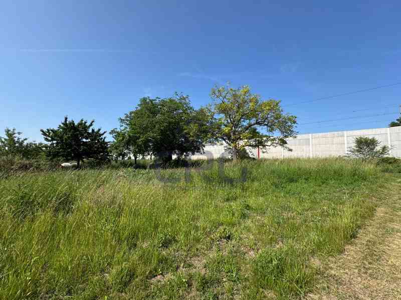 NABÍDKA STAVEBNÍHO POZEMKU V HRUŠOVANECH O CP 1.030 m2 - foto 6
