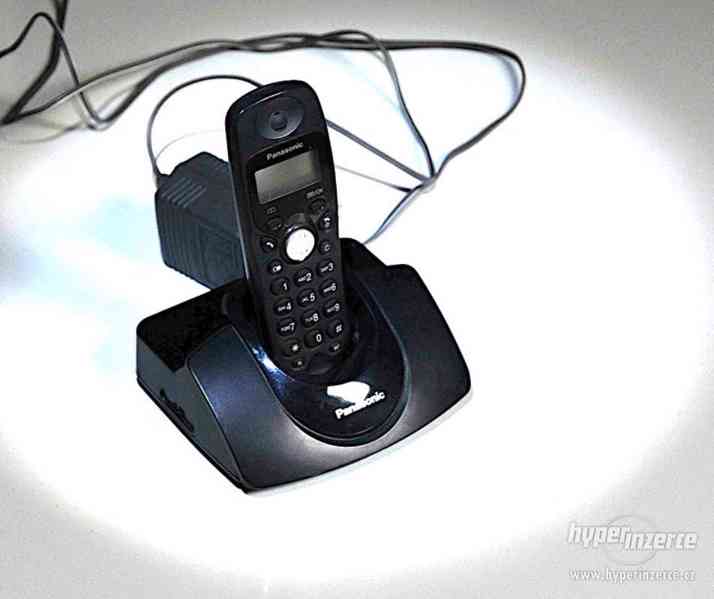 Bezdrátový telefon DECT Panasonic KX-TCA115EX - foto 1