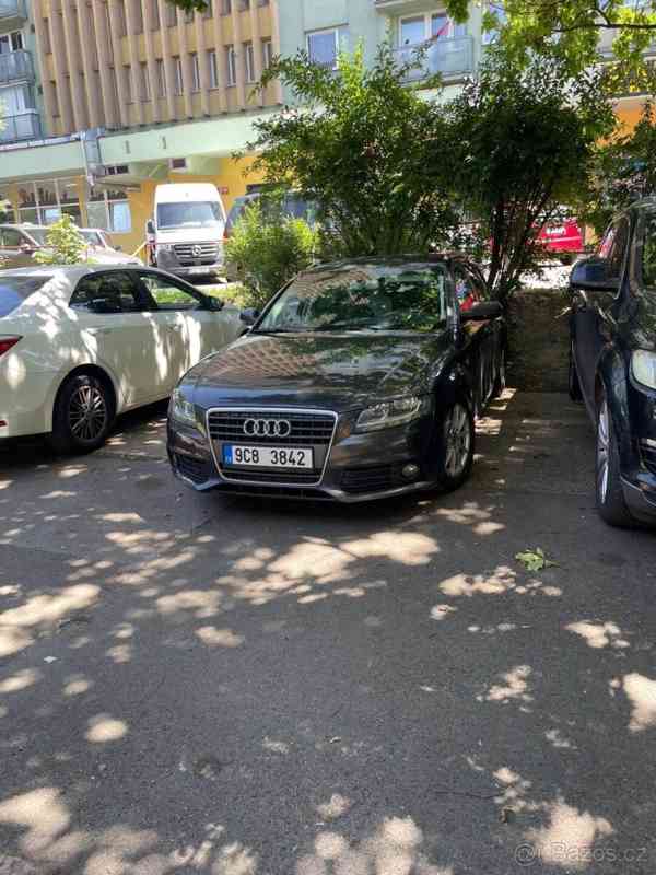 Audi A4 b8 2010 - foto 1