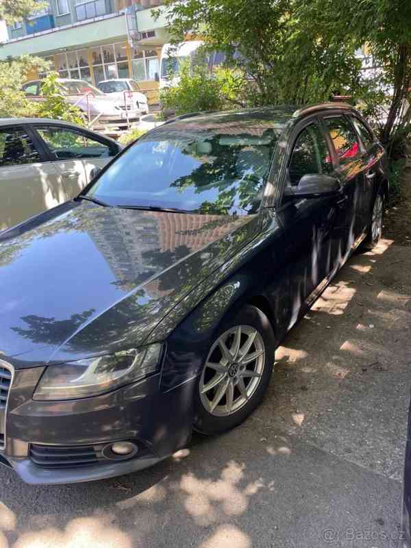 Audi A4 b8 2010 - foto 2