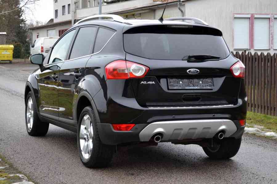 Ford Kuga 2.0 TDCI 103kW Titanium Panorama 4x4 - foto 2