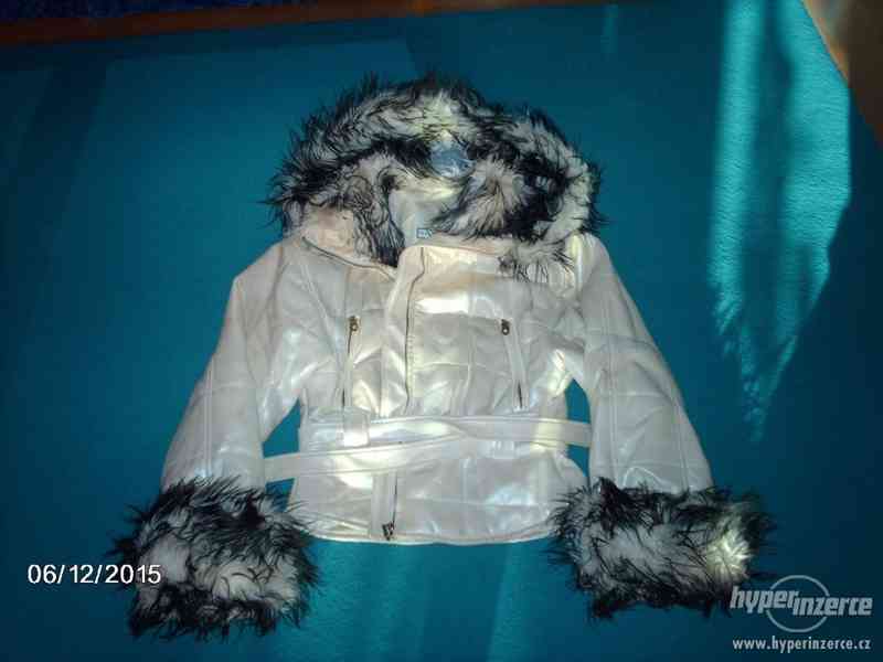 Zimní bunda s kožíškem - foto 2