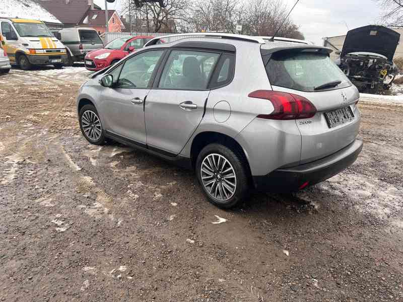 Peugeot 2008 rv 2017 1,2 16V typ HMZ prodám díly - foto 4