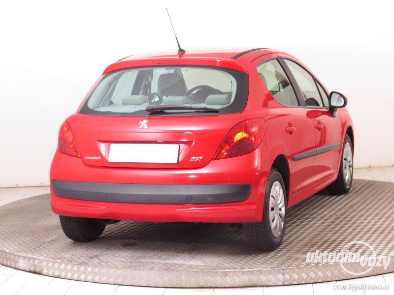 Peugeot 207 1.4, benzín,  2007, el. okna, STK, centrál, klima - foto 2