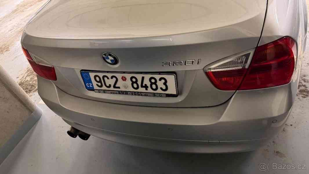 BMW Řada 3 2,0   320i (110kw/150koni - 2006) - foto 12
