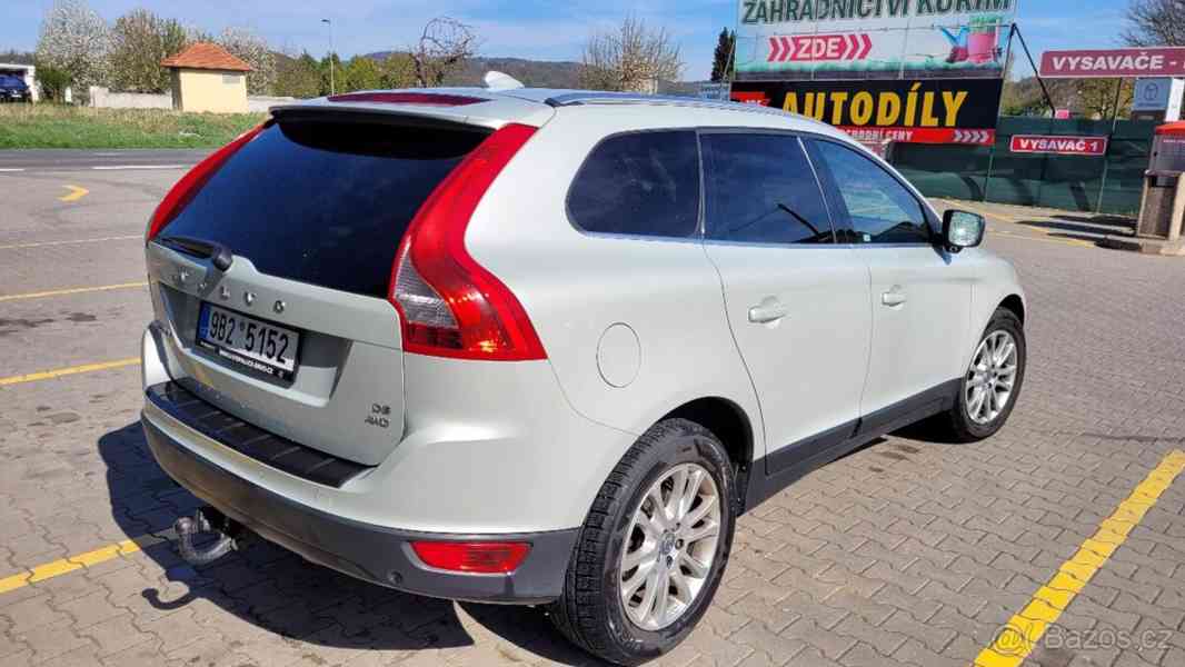 Volvo XC60 D5 automat, autoriz servis - foto 10