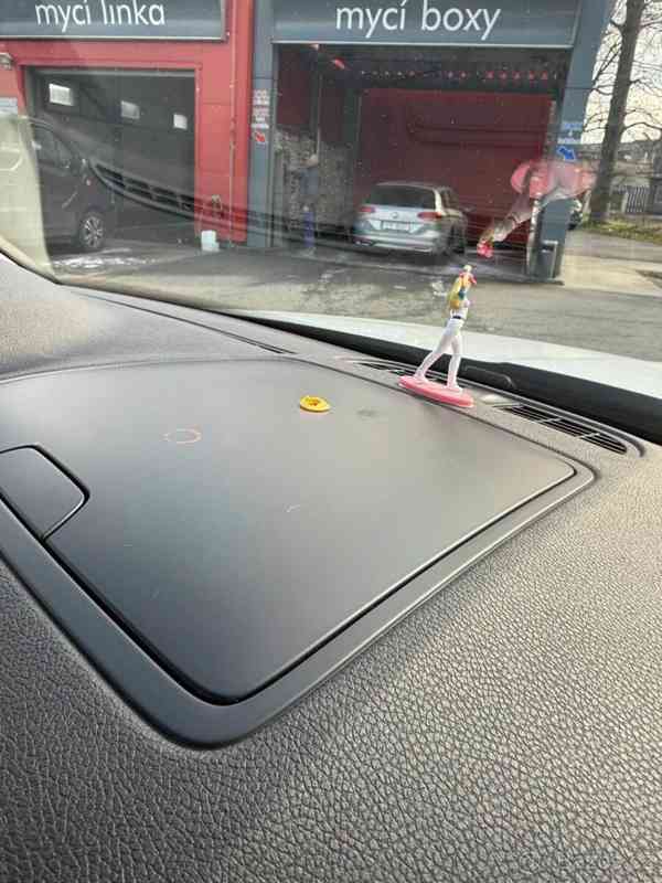 Škoda Yeti 2,0   4x4 ,,SLEVA,, - foto 17