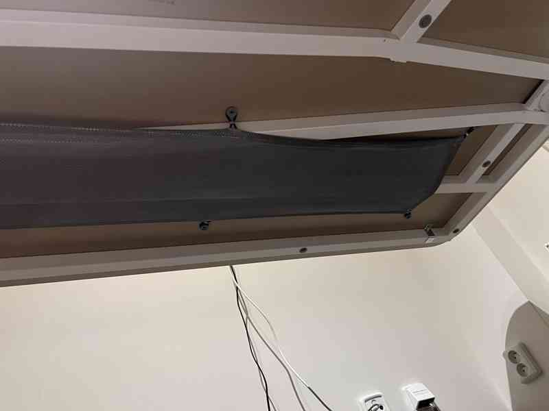 Psací stůl Ikea Bekant - foto 4