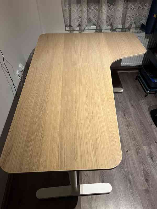 Psací stůl Ikea Bekant