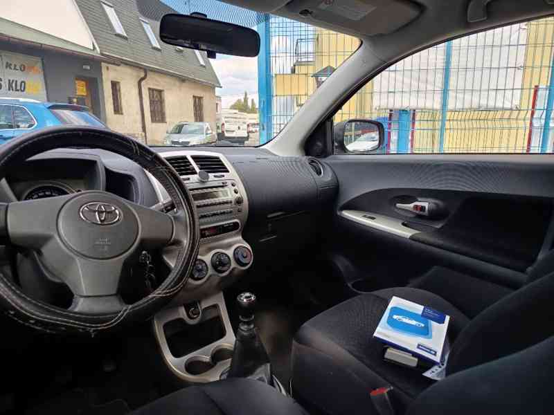 TOYOTA Urban Cruiser 1,3VVT-i Comfort ČR - foto 16