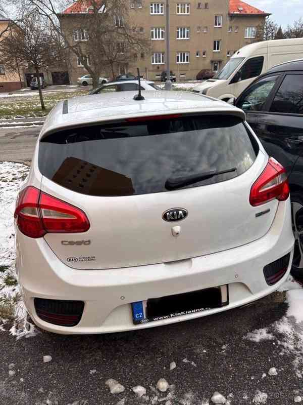 Kia Ceed 1,6   benzín 1.majitel - foto 2