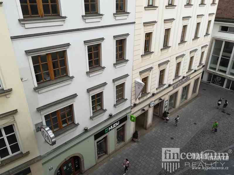 Pronájem kanceláře 12 m2 Starobrněnská, Brno Brno-město - foto 1