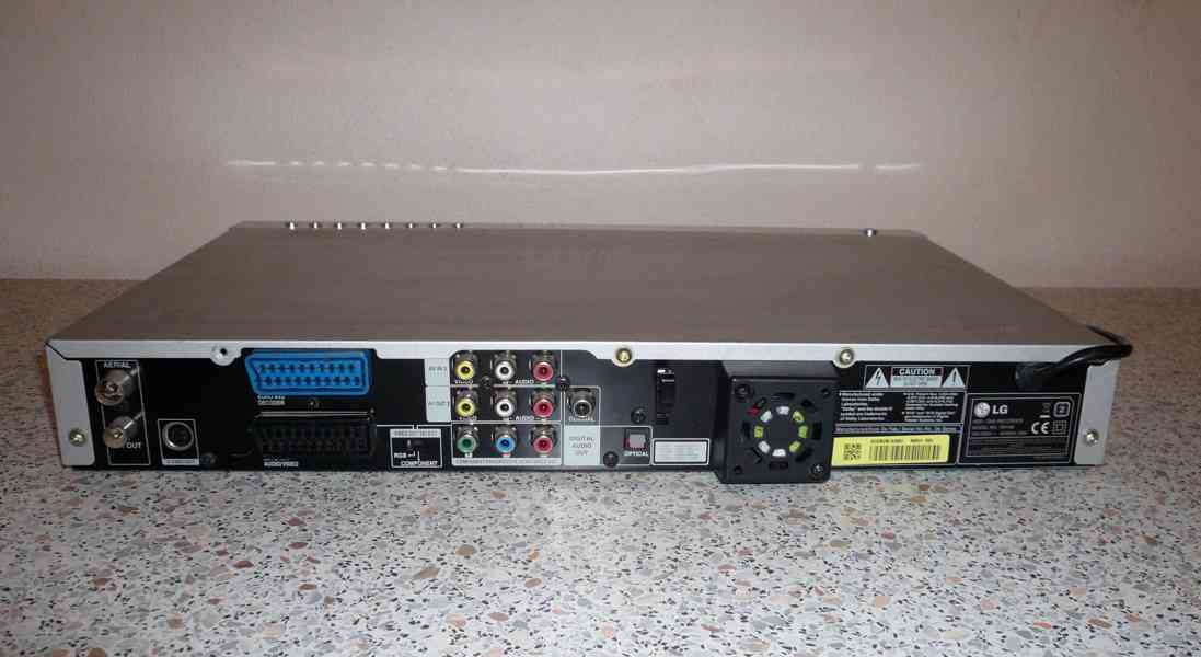 DVD/HDD rekordér LG-RH188 - foto 3