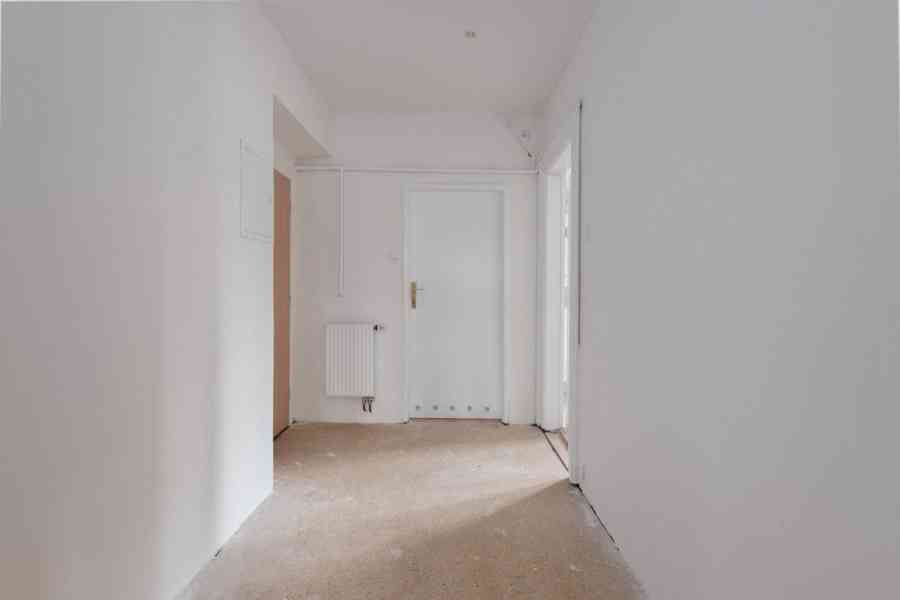 Prodej bytu 1+1, plocha 55 m2, 1.NP,  Praha 10 Hostivař - foto 5