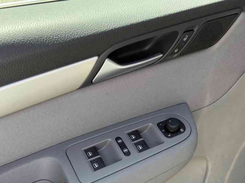 Seat Alhambra 2,0TDI FR-Style 103kw - foto 20