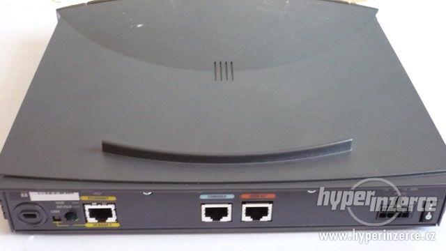 Cisco 801 ISDN router - foto 3