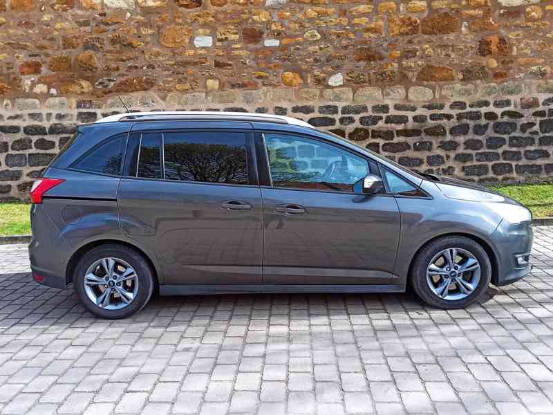 Ford Grand C-Max, 1.0 EB benzin, 2017, 7míst - foto 6