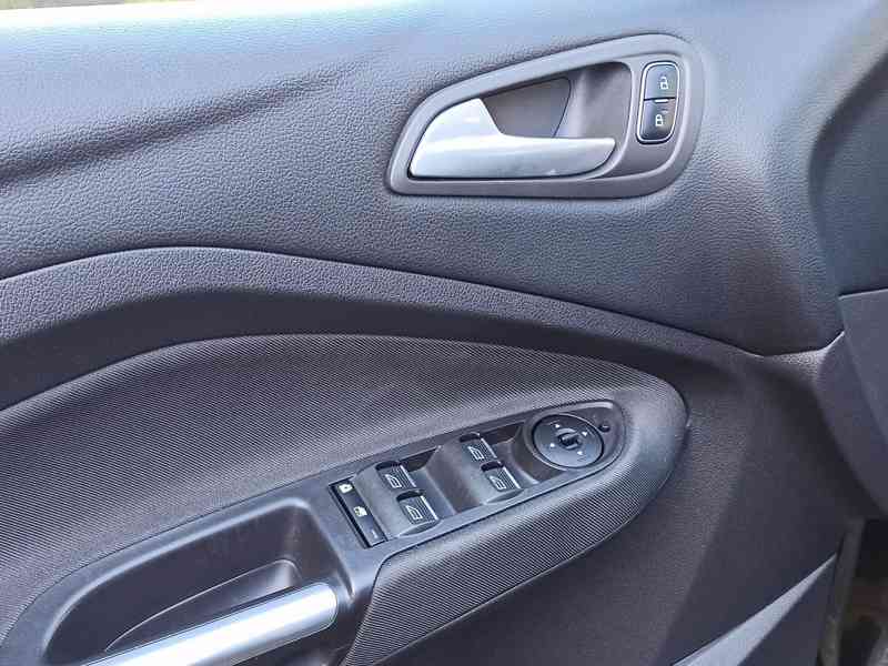 Ford Grand C-Max, 1.0 EB benzin, 2017, 7míst - foto 10