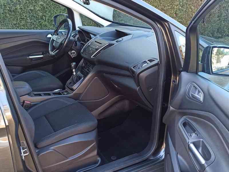 Ford Grand C-Max, 1.0 EB benzin, 2017, 7míst - foto 11