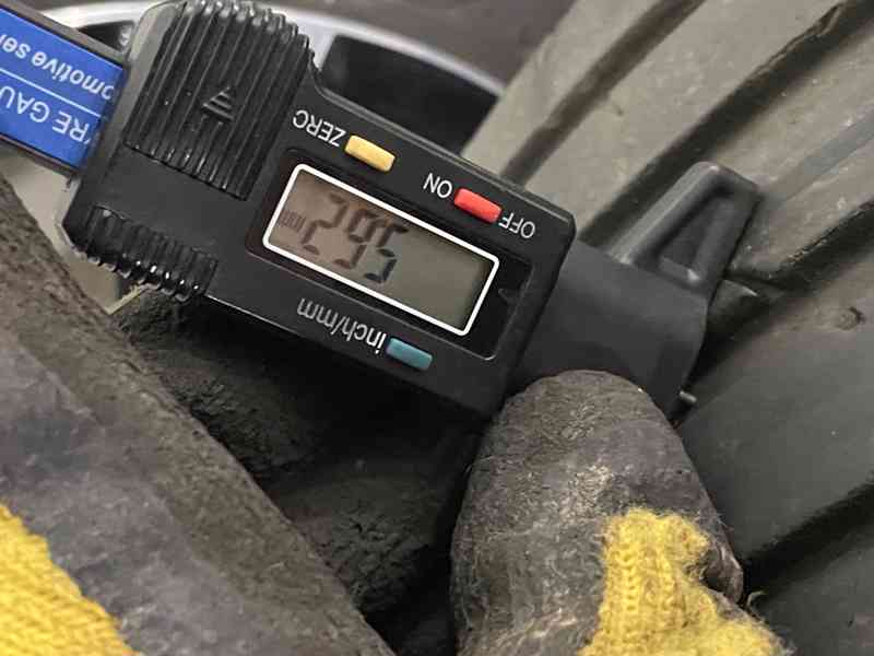 Alu kola 5x112 et44 original Škoda Superb III 235/45 R18 - foto 2