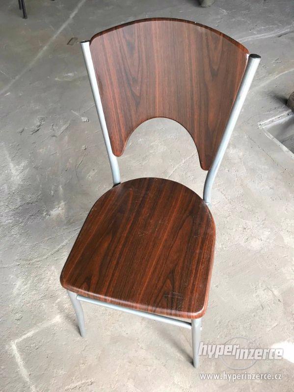 Dřevěný stůl + židle - foto 2