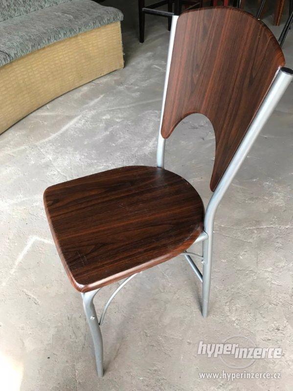 Dřevěný stůl + židle - foto 3