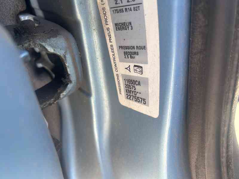 Citroen C3 1,4 BN 55KW KFV barva modrá prodám díly - foto 6