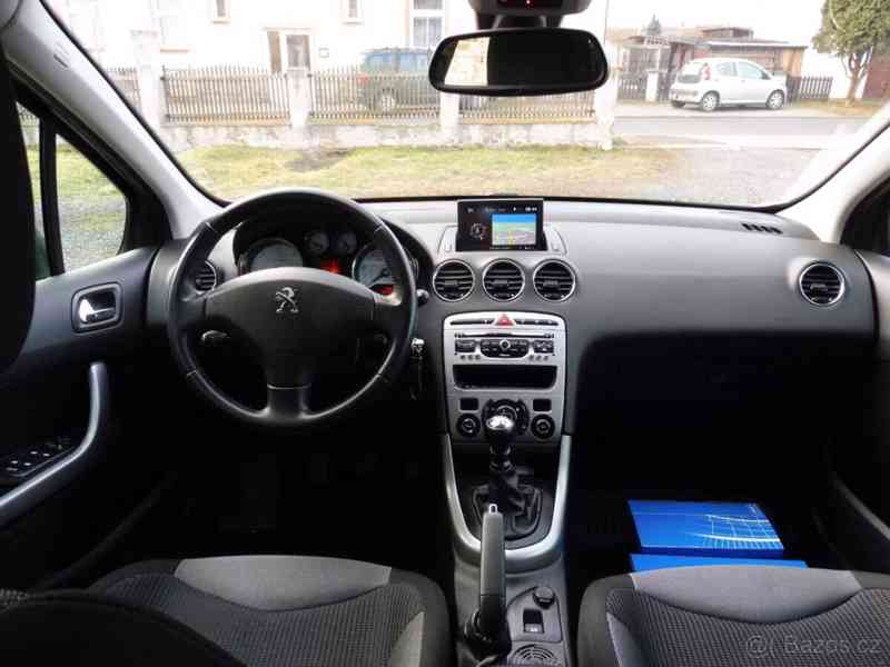 Peugeot 308 SW 2.0 HDI 110Kw - foto 6
