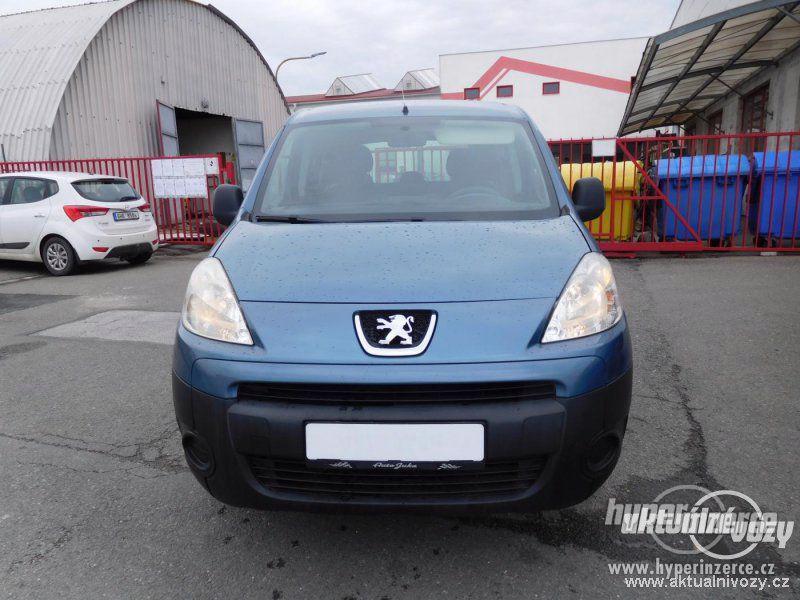 Peugeot Partner Tepee 1.6, benzín, RV 2008, el. okna, STK, centrál - foto 9