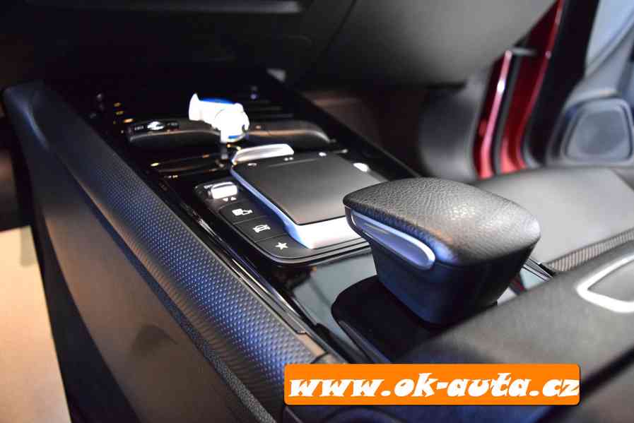 Mercedes-Benz GLB 2.0 d BUSINESS ORG TAŽNÉ ZAŘ 2021-DPH  - foto 14