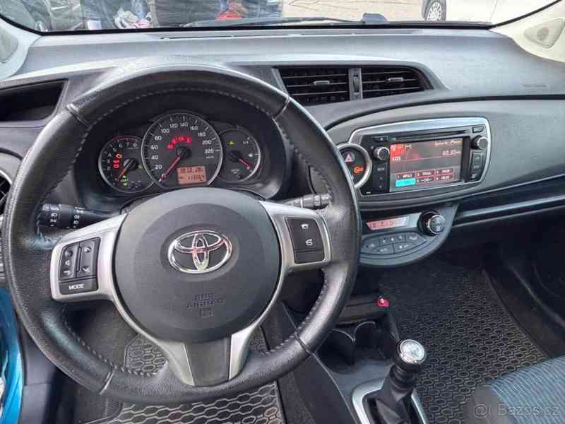 Toyota Yaris 1,0   VVT-i - foto 6