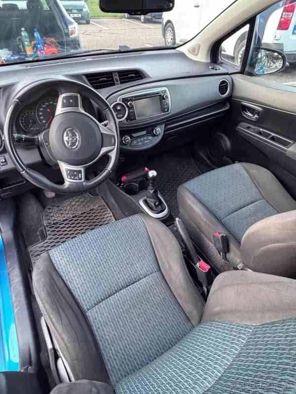 Toyota Yaris 1,0   VVT-i - foto 13