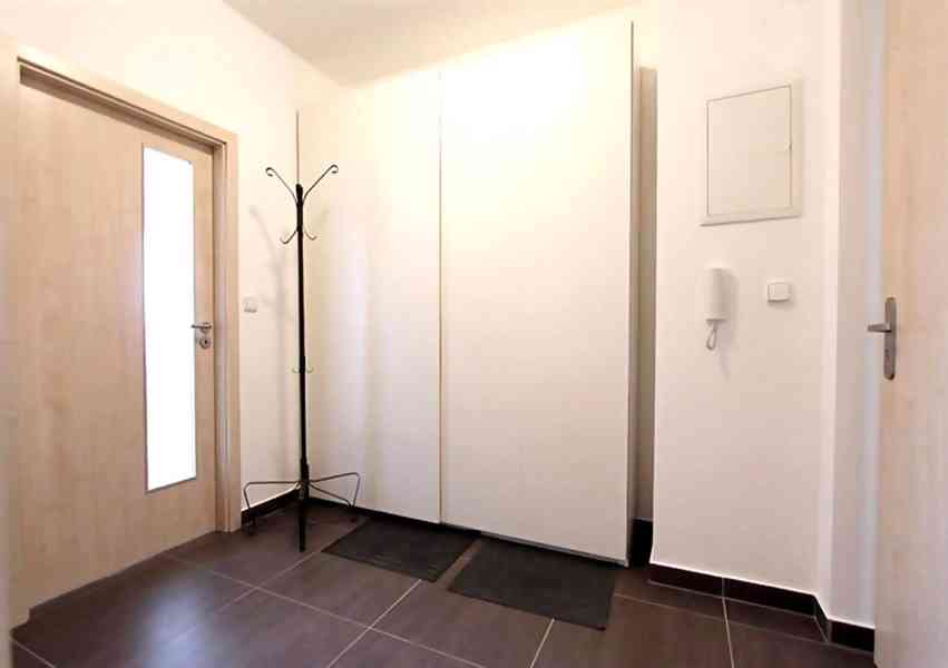 Pronajmu novostavbu 1+1 Brno, U Leskavy, 35 m2, 3.p - foto 17