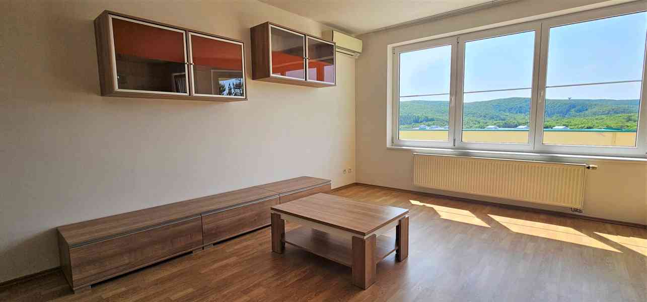 PRONÁJEM  BYTU 2+KK S BALKÓNEM A VELKOU TERASOU, BRNO-BYSTRC - foto 5