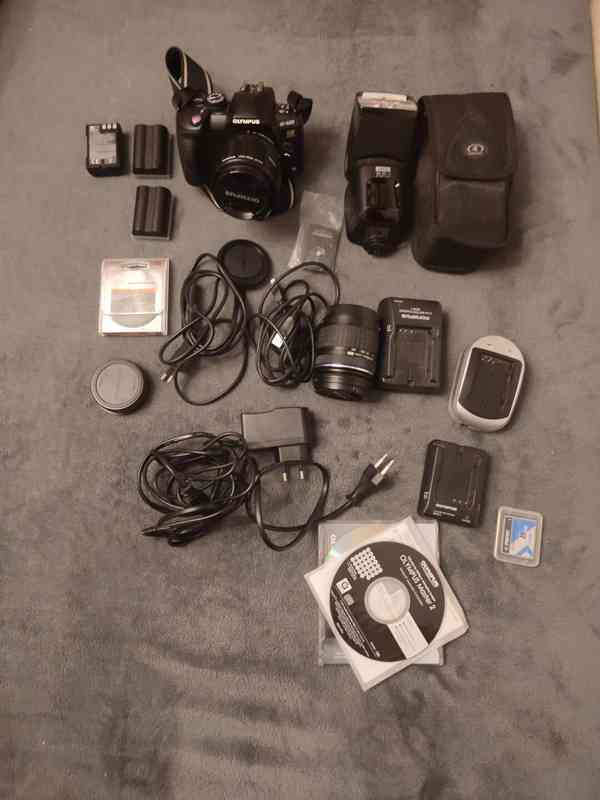 zrcadlovka Olympus e520 s příslušenstvím bazar Hyperinzerce.cz