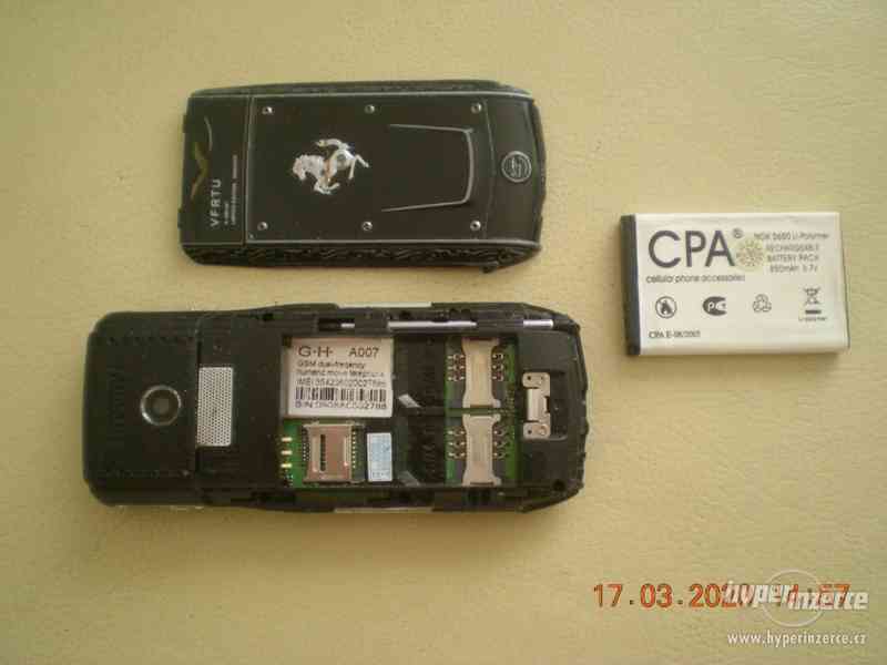 Vfrtu - mobilní telefon na dvě SIM karty s kovovým krytem - foto 8