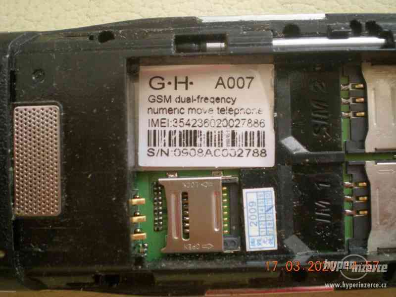 Vfrtu - mobilní telefon na dvě SIM karty s kovovým krytem - foto 9