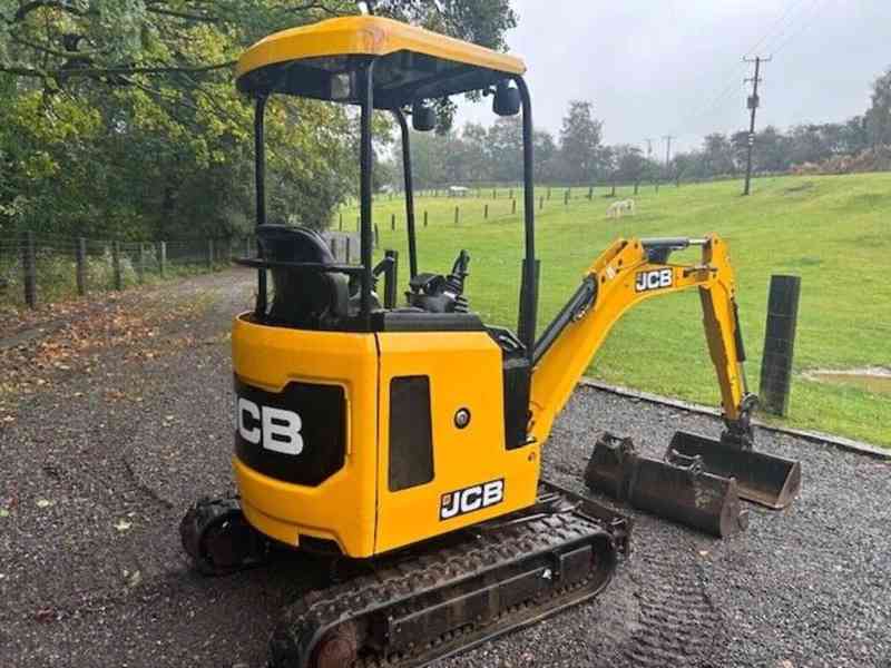 Minibagr JCB 810z - velmi dobrý stav  - foto 5