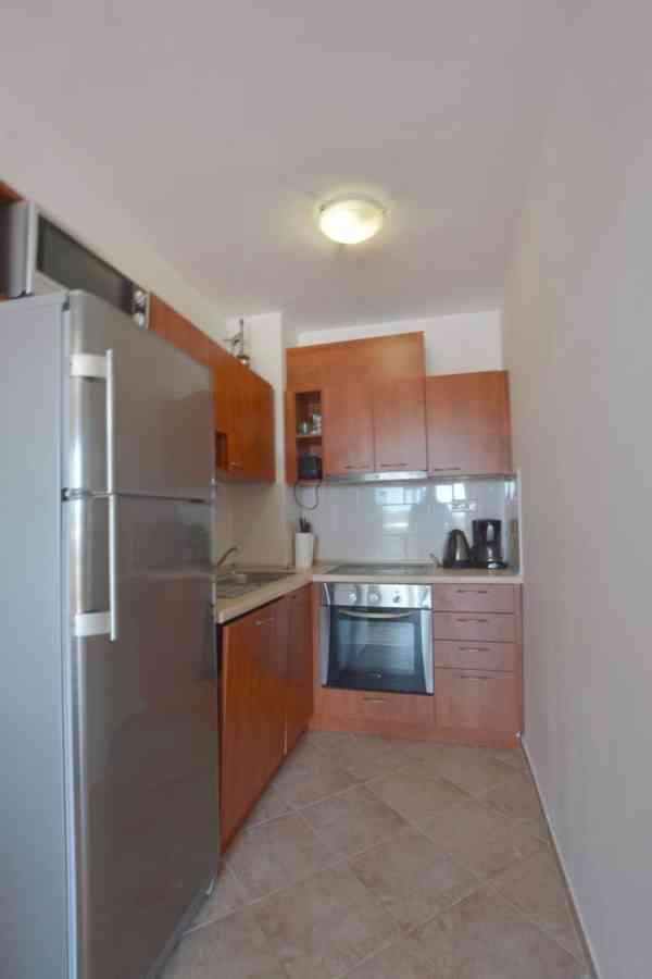 PROSTORNÝ APARTMÁN 3+kk - foto 4